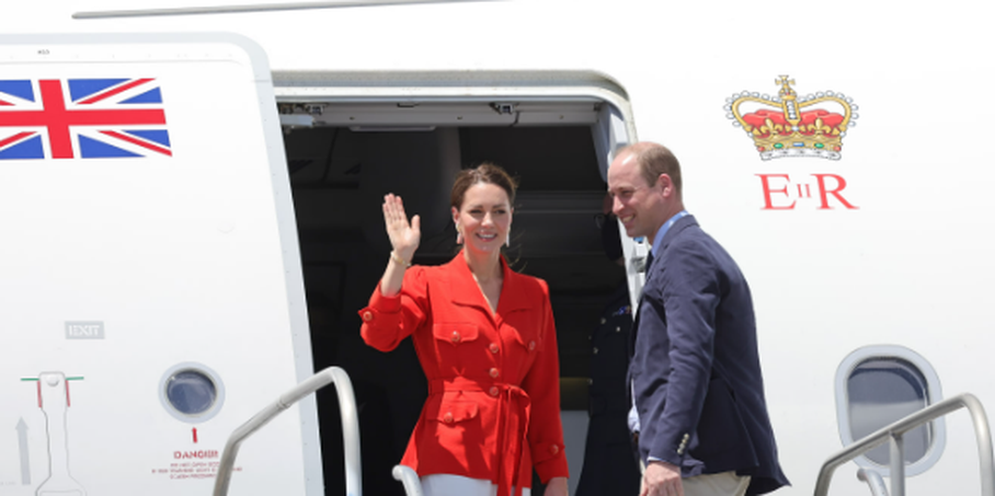 Pse William dhe Kate thuhet se nuk mund të udhëtojnë në First Class?