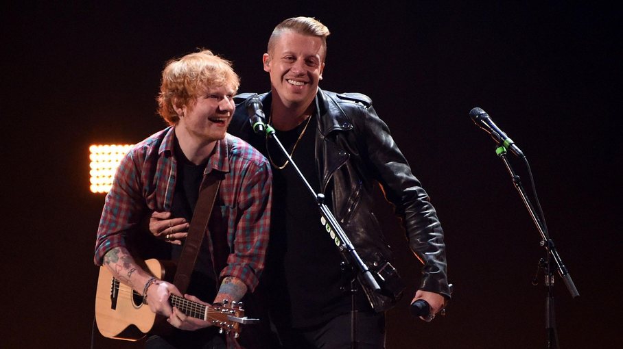 Pse Macklemore u përjashtua nga turi i Ed Sheeran? Çfarë ndodhi dhe si u përfshi Pink në polemikë
