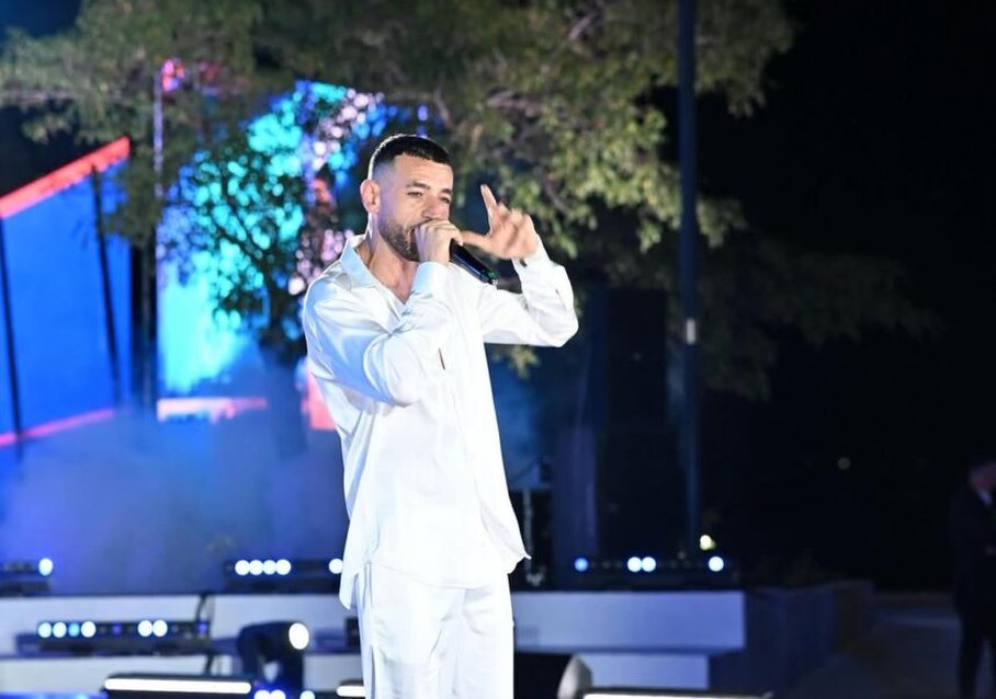 Stresi njofton një pauzë nga muzika: “Kjo nuk është lamtumirë”