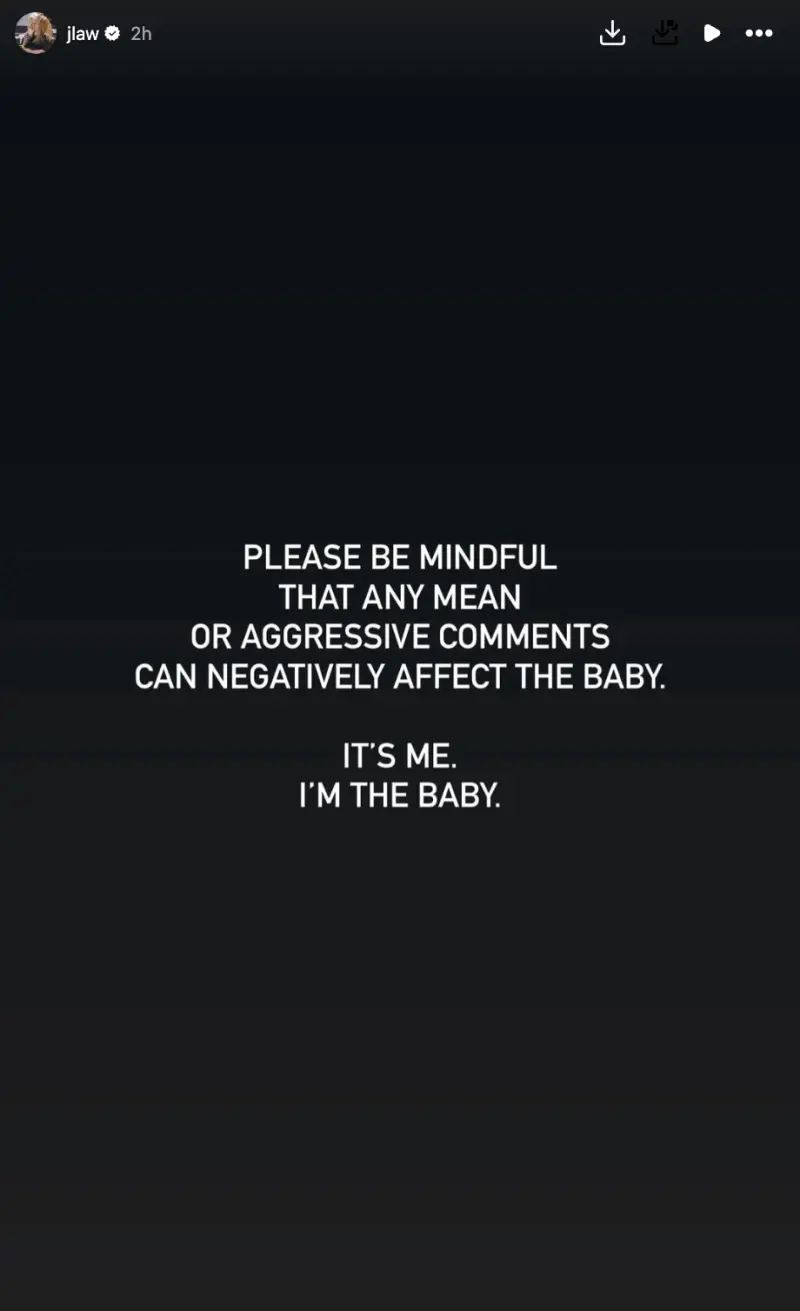 jennifer-lawrence-threatens-quit-instagram-140471796.png