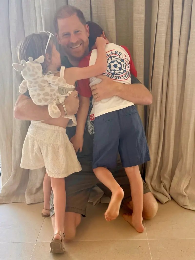 prince-harry-children-prince-archie-131762633_41dd23.PNG