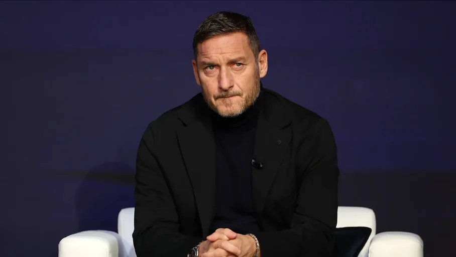 Francesco Totti rrëfehet në librin e ri: kriza me fëmijët, Noemi, frika nga depresioni dhe pengjet