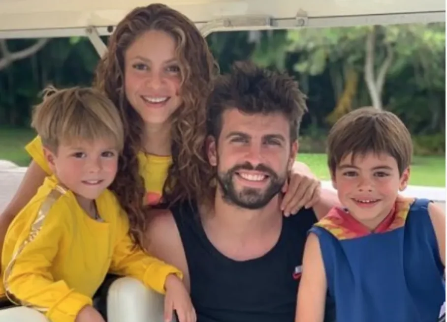 Shakira kërkon të ndryshojë marrëveshjen me Gerard Piqué për fëmijët